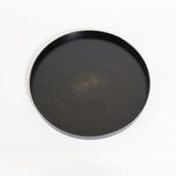突板を使用した墨漆トレイ。ホワイトシカモアと漆黒が調和し、木目を引き立てる。時間とともに変化する経年魅力。 - MORIKOUGEI ONLINE STORE