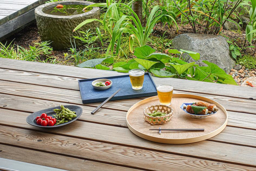 Rays Tray｜ラウンドL – 放射模様が映える大判木製トレイ | 森工芸