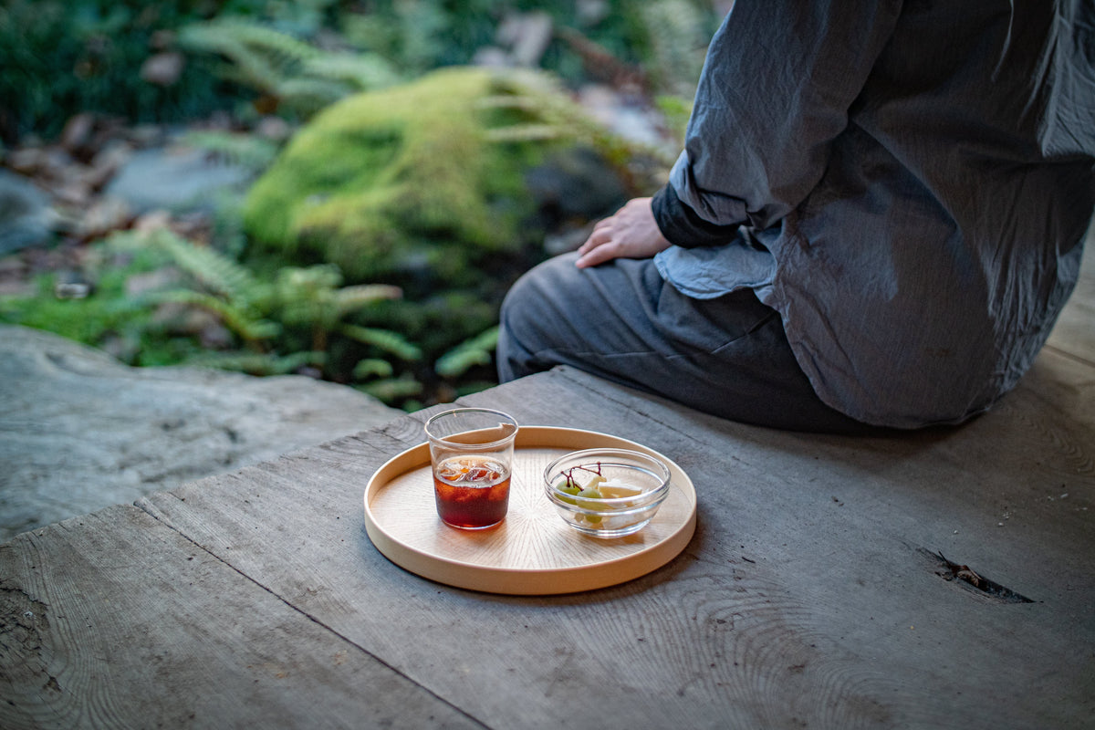Rays Tray Round S φ280｜光線貼り丸トレー小サイズ｜森工芸