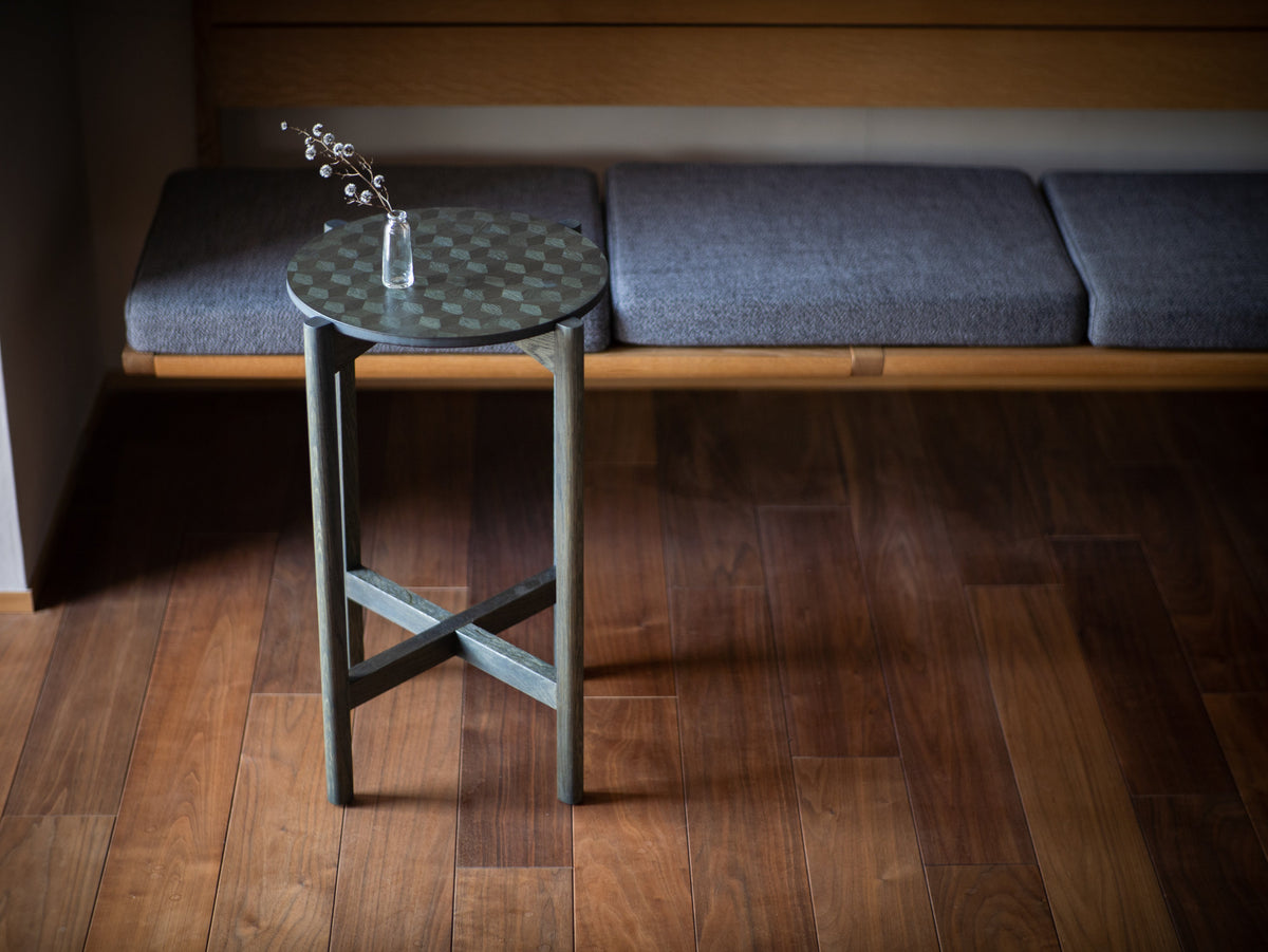 STAND｜突板工芸の木製サイドテーブル｜森工芸・徳島 – MORIKOUGEI