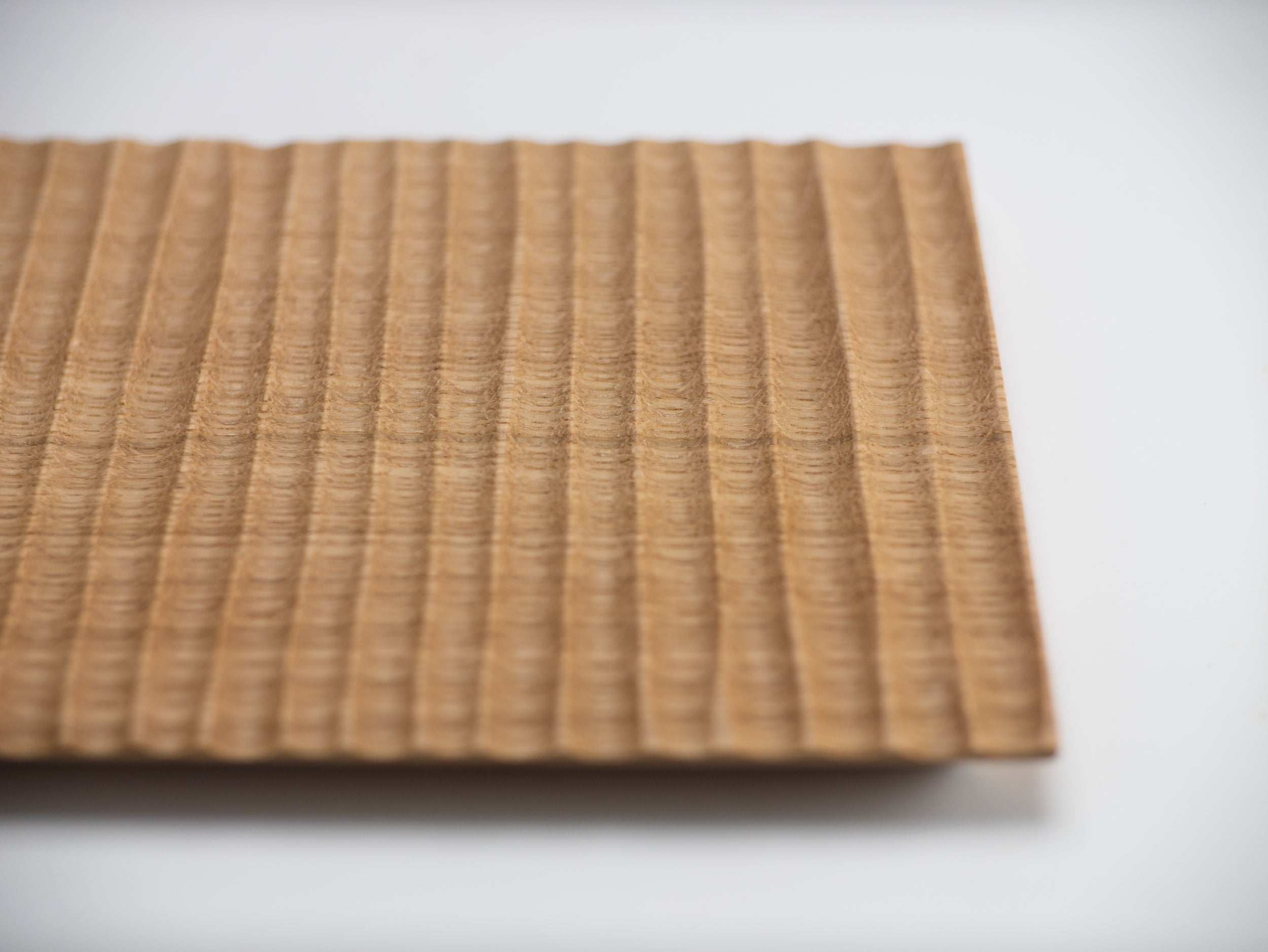 TSUKI-JIRI WOOD PLATE　oak-ridged　ツキジリウッドプレート＿オーク木彫 - MORIKOUGEI ONLINE STORE